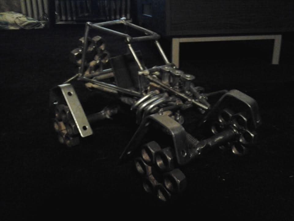 Scrap-metal off-roader